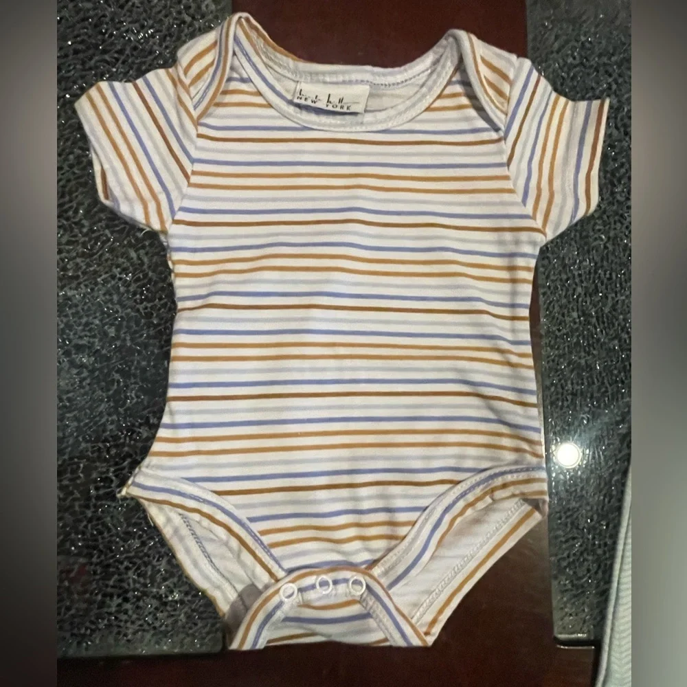 3 Pcs~Nicole Miller New York Snap Bottom Baby 0-3 month